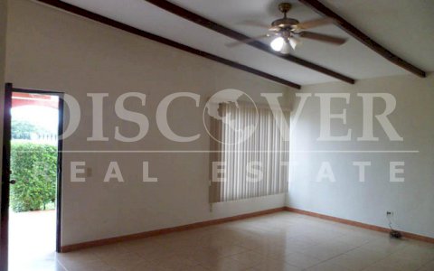  House for Rent in the Colinas ID 8270