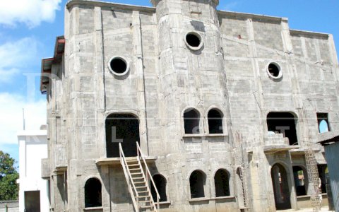  House for Sale in Las Colinas under construction