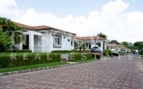  House for rent in Reparto Villas de Fatima