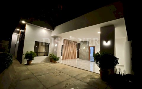  House with swimming pool for Sale in Villa Fontana ID 10221