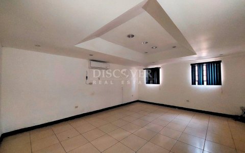  Corporate building for Rent and Sale in Bolonia ID 11138