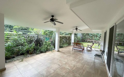 House for rent located in Santo Domingo 