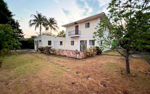  Two-storey house for rent in Veracruz 