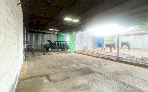  Warehouse located on Carretera Norte for rent 