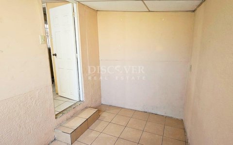  Apartment for rent in Bolonia