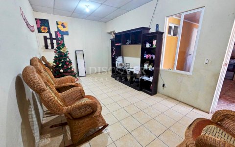  House for/rent sale in Rubenia 