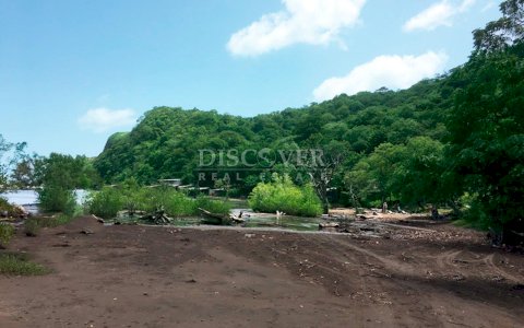 Beach land for sale in Rivas - With Great Tourism Potential 