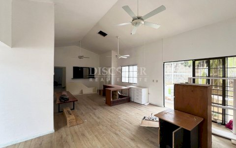  House for rent in Las Colinas 