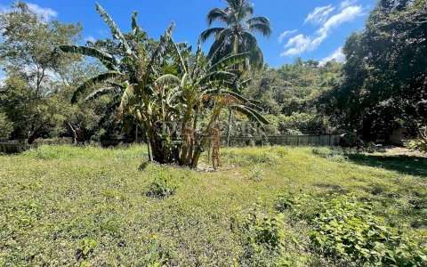  Lot for sale in Villa Fontana