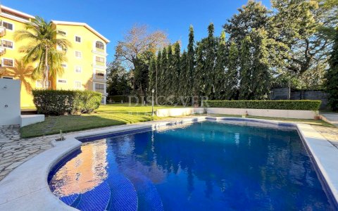  Apartment with spacious rooms for rent/sale in Villa Fontana 