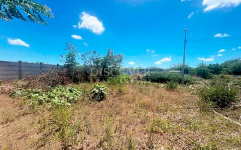 Land for sale located in a residential area in Carretera Norte