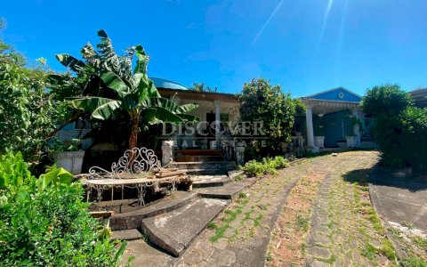  Investment Opportunity on the South Highway - Land with Potential for Rebuilding