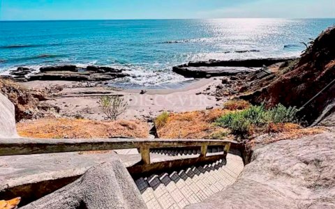  House for sale in front of the sea in Carazo