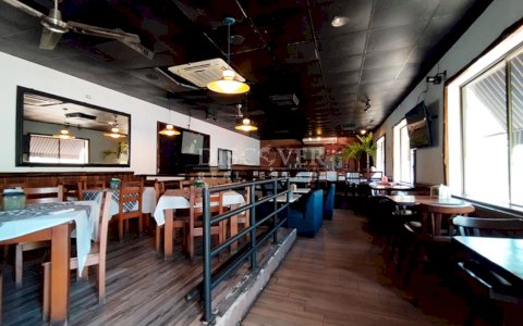  For rent commercial premises with strategic location in Los Robles