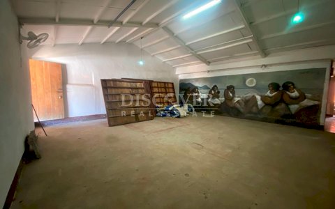  Module for rent located in front Carretera Sur