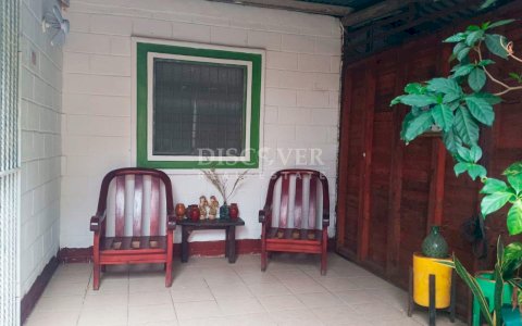  House with Commercial Potential on Panamerican Highway