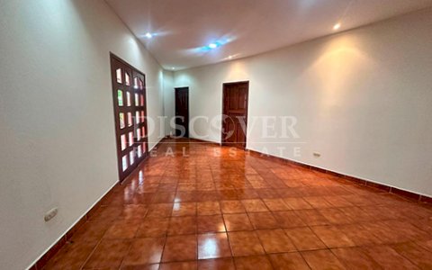  Cozy house for sale in Masaya Highway