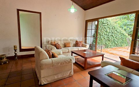  Spacious house with huge garden and city views for sale in Villa Fontana