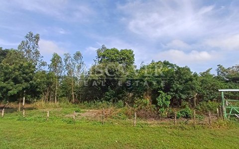  Land for sale, ideal for a winery or commercial warehouse - Road to Sabana Grande
