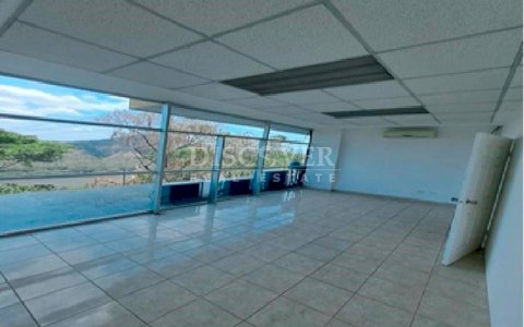  For Lease or Sale: Commercial Units on Carretera Sur