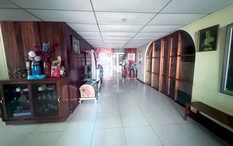  Cozy house for sale in Altamira 