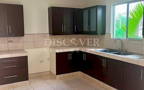 Comfortable house for rent on Carretera Sur