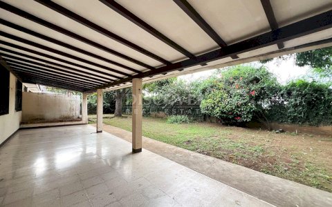  House for rent in Villa Fontana.