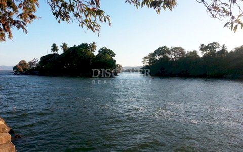  Island for Sale in Granada.