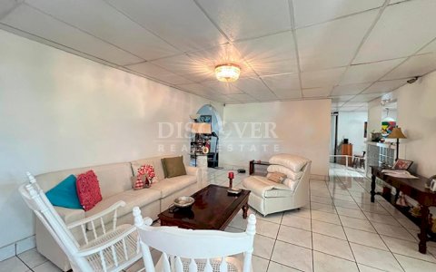  House for Sale in the Robles Residential ID 8036