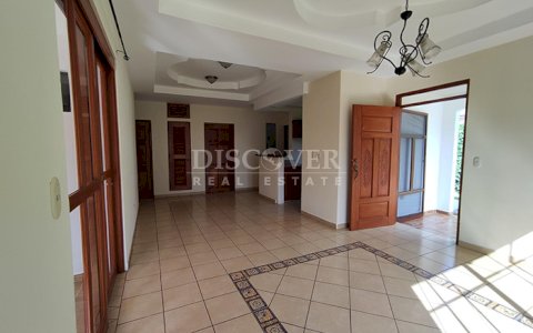  House for sale in condominium area - Carretera a Masaya