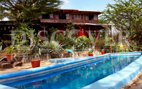 Beautiful House for Sale in Poneloya ID 11859