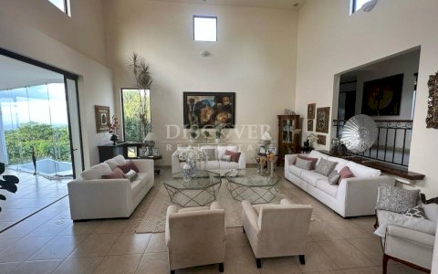  House for rent and sale in Villa Fontana