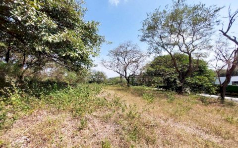  Lots for sale on Carretera Sur