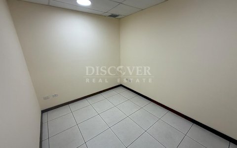 Office for rent in corporate complex in Colonia el Periodista 