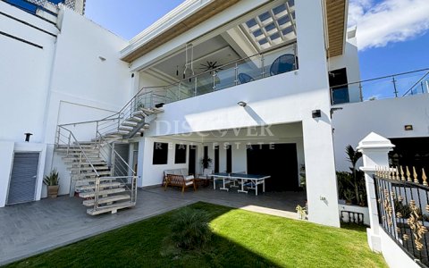  House with modern finishes for rent in Villa Fontana