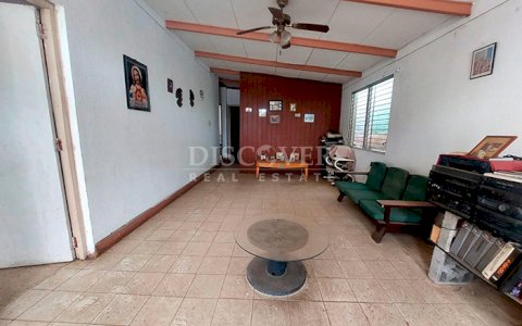  House for Sale in Las Brisas - Investment Opportunity