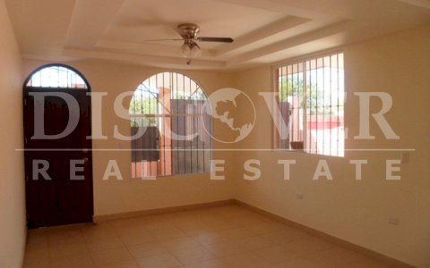  House for Rent in Lomas del Valle Residential, Managua ID 8574