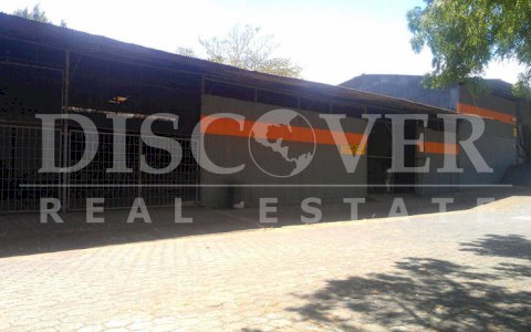 Cellar for Rent in Leon