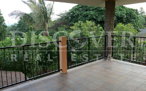  House for Sale in New Road to Leon ID 9371