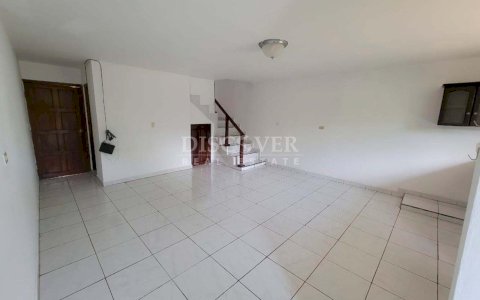  Two-story apartment for rent in Esquipulas 