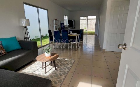  House for Sale in Carretera Vieja a Leon