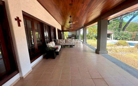  House for sale and rent in Carretera Sur