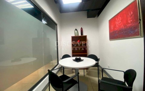 Module for rent in corporate building - Villa Fontana