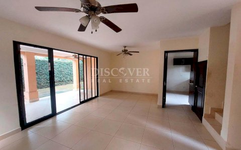  Houses for sale in Villa Fontana Sur