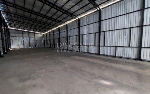  Warehouses for rent on Carretera Vieja a León