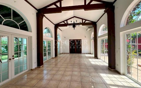  House for Sale and Rent in Carretera Sur Residential Area