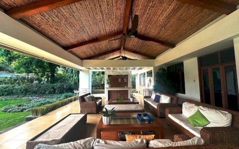  House for rent in the cool and safe area of Carretera Sur