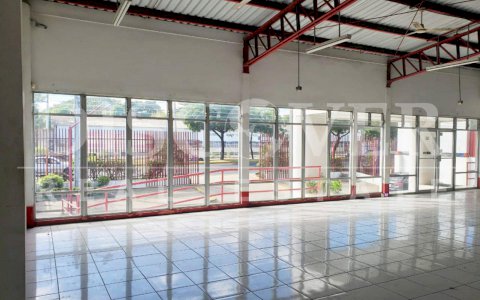 Building for Sale ideal for Office, Sales Room, Workshop and Warehouse ID 12376