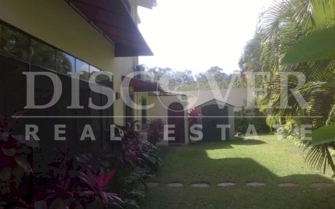  Beautiful House for Rent in Altos de Villa Fontana.