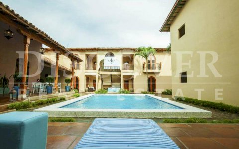 Apartment for Sale or Rent located in Granada ID 10360